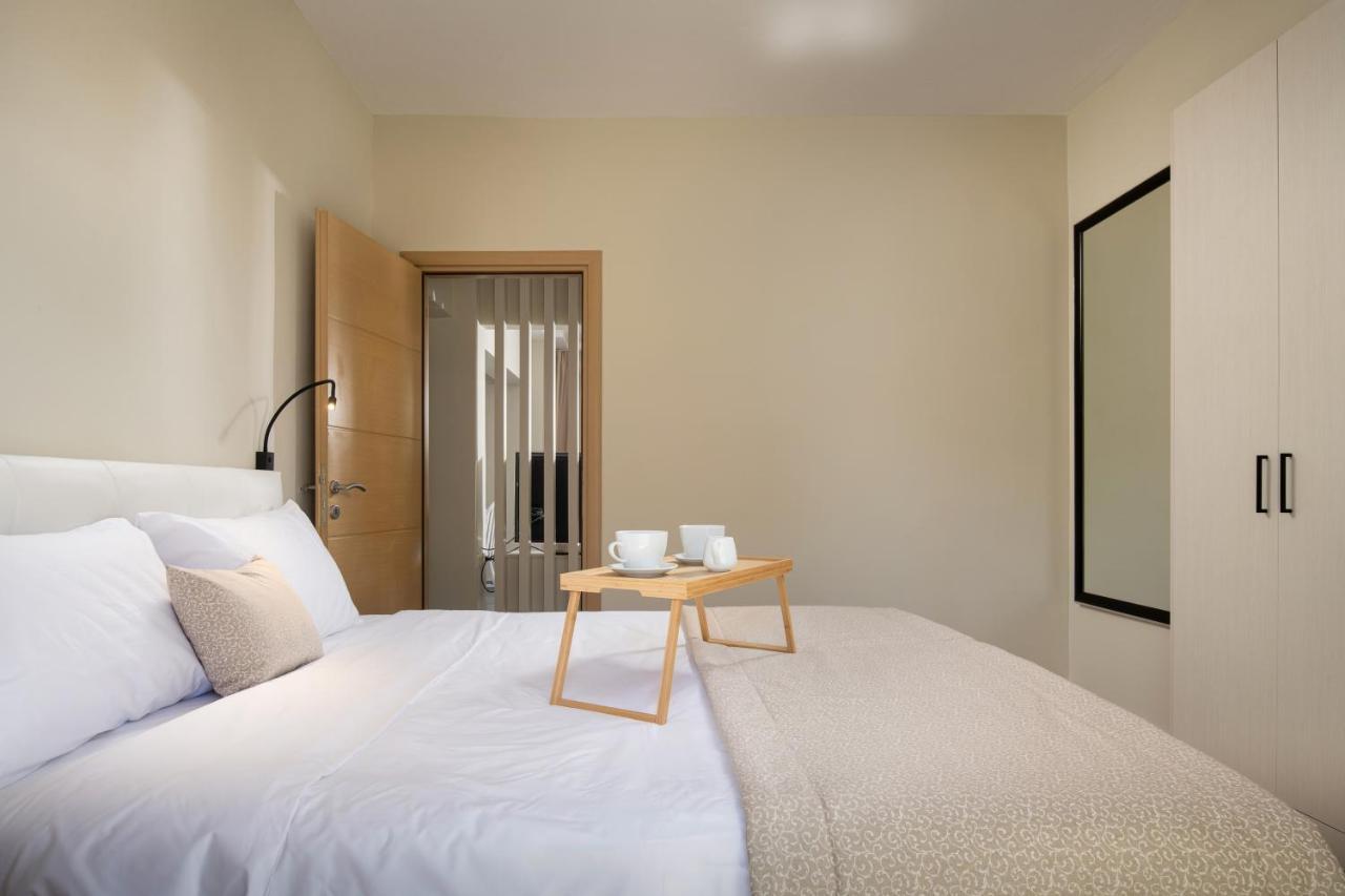 Olenia Luxury Apartments 4 新马尔马拉斯 外观 照片